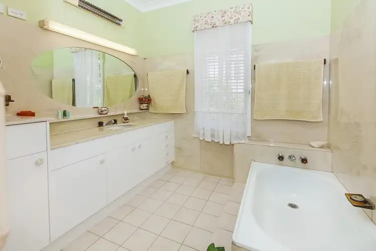 Sixth view of Homely house listing, 18 Vista Ave, Tarragindi QLD 4121