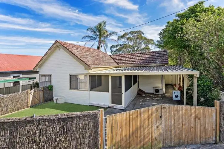 Main view of Homely house listing, 1/7 Sydney Ave, Umina Beach NSW 2257