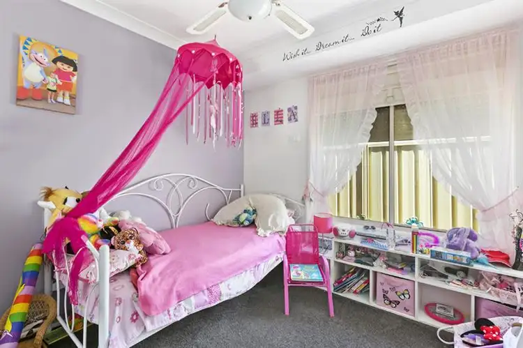 Sixth view of Homely house listing, 18 Angophora  Cl, Mount Hutton NSW 2290