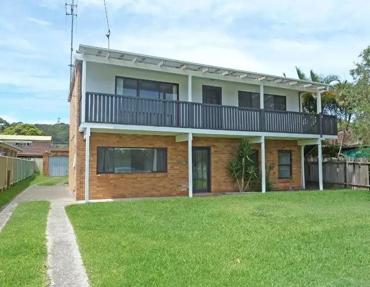 30 Water St, Forster NSW 2428