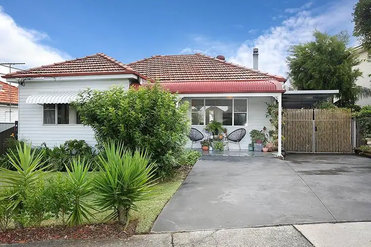 14 Ferrier Rd, Birrong NSW 2143