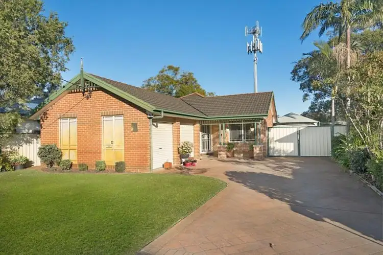 7 Wentworth Ave, Woy Woy NSW 2256