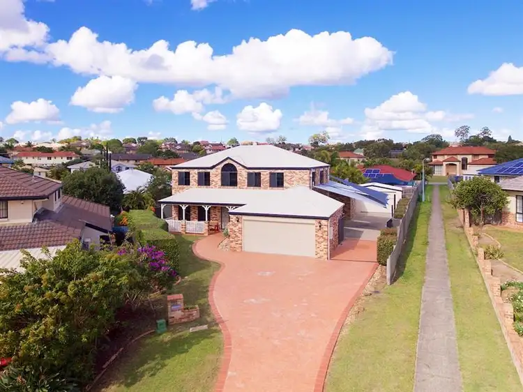 18 Staffordshire Cl, Wishart QLD 4122