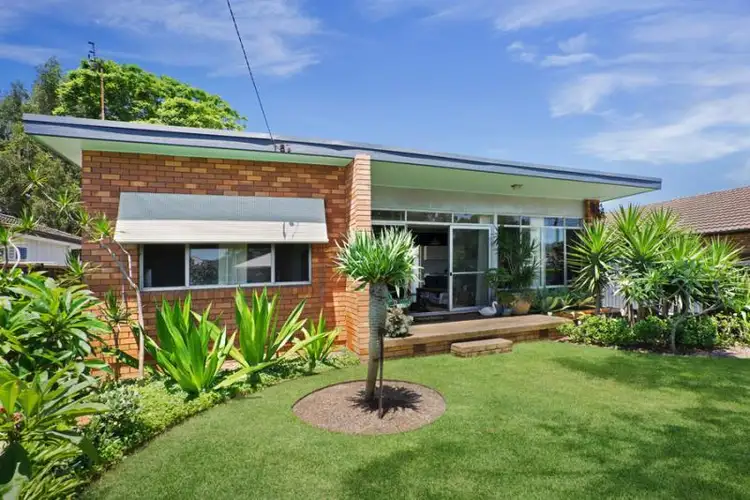 264 Ocean Beach Rd, Umina Beach NSW 2257