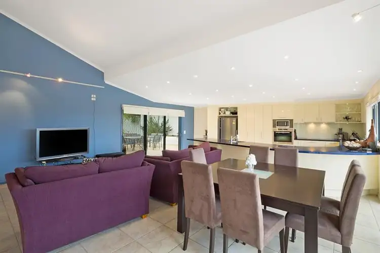 34 Jinjera Pde, Pambula Beach NSW 2549