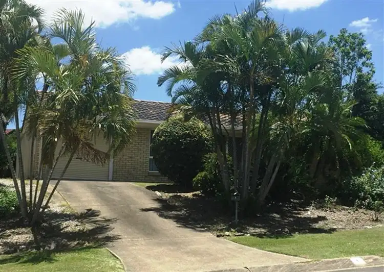 1 Yvonne  Cres, Mount Warren Park QLD 4207