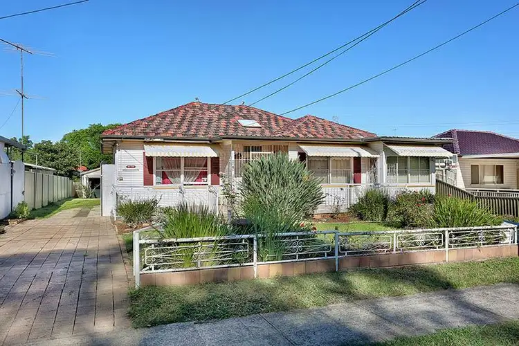 130 South Tce, Bankstown NSW 2200