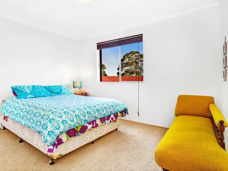 Fifth view of Homely unit listing, 4/47 Thompson  St, Woonona NSW 2517