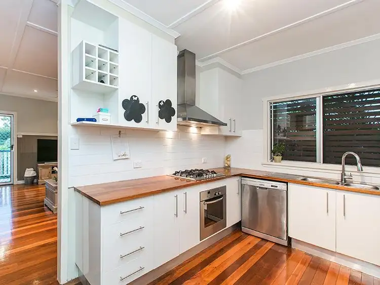 Sixth view of Homely house listing, 10 Elliot St, Tarragindi QLD 4121