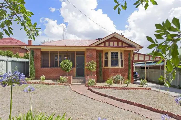 Main view of Homely house listing, 331 Donovan St, Albury NSW 2640