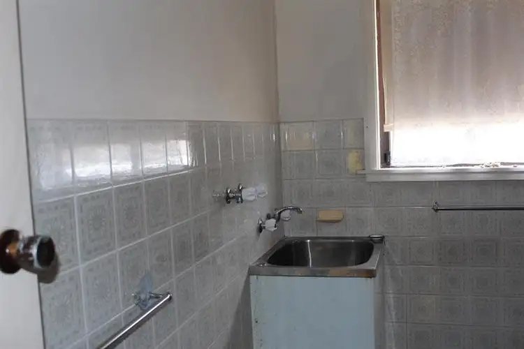 Seventh view of Homely unit listing, 1/399 Dick Rd, Lavington NSW 2641