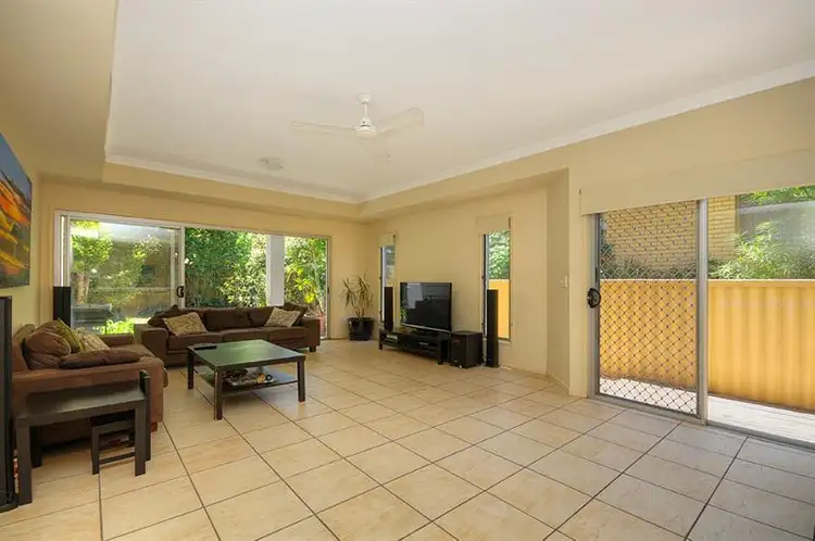 Fourth view of Homely semi-detached listing, 2/37 Mountain View Ave, Miami QLD 4220