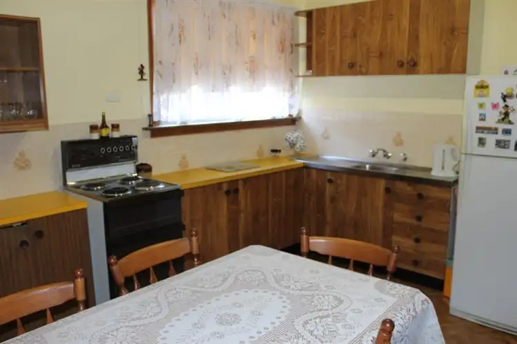 Fifth view of Homely house listing, 516 Kotthoff St, Lavington NSW 2641