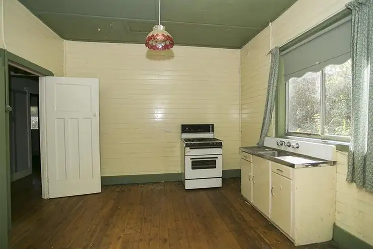 Fifth view of Homely house listing, 33 William St, Bundanoon NSW 2578