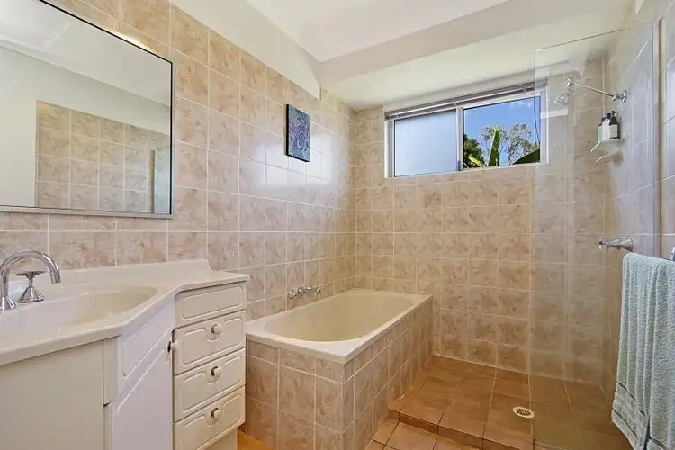 Fifth view of Homely house listing, 17 Monroe Ct, Oxenford QLD 4210