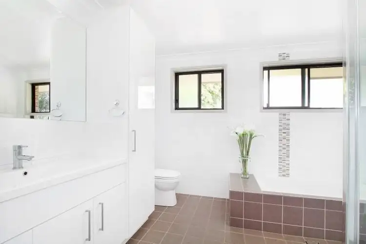 Seventh view of Homely house listing, 10 Johns Dr, Kootingal NSW 2352