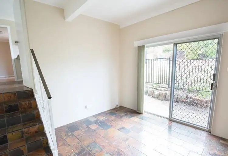 Fifth view of Homely house listing, 10 Torres Cl, Ashtonfield NSW 2323