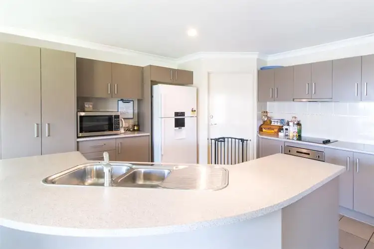 28 Strowe  Pl, Bracken Ridge QLD 4017