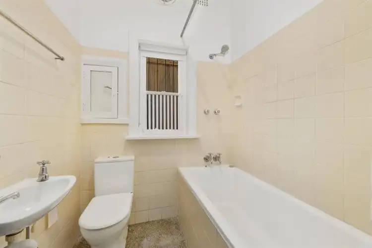 Sixth view of Homely apartment listing, 2/8 Evans Road, Rushcutters Bay NSW 2011