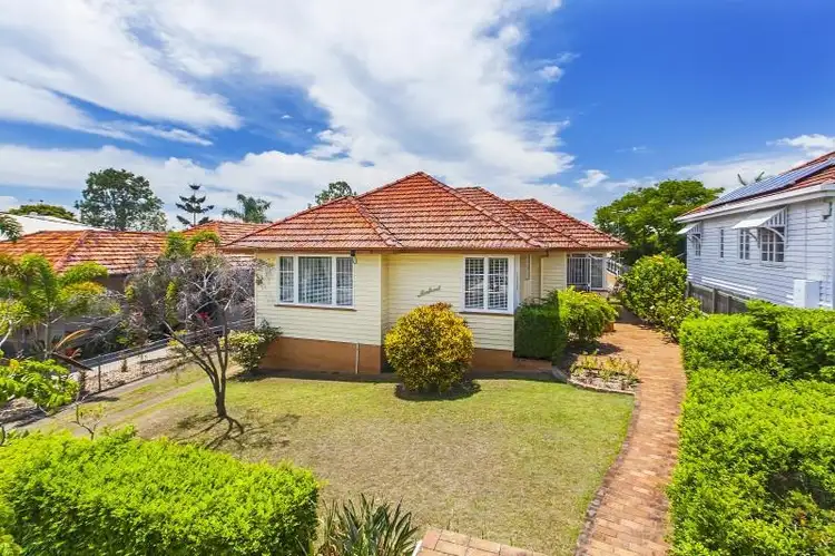18 Vista Ave, Tarragindi QLD 4121