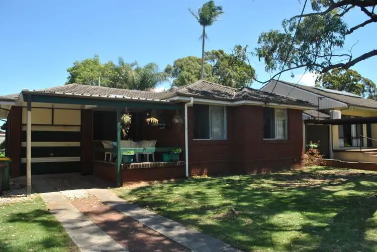 23 Wolumba  St, Chester Hill NSW 2162