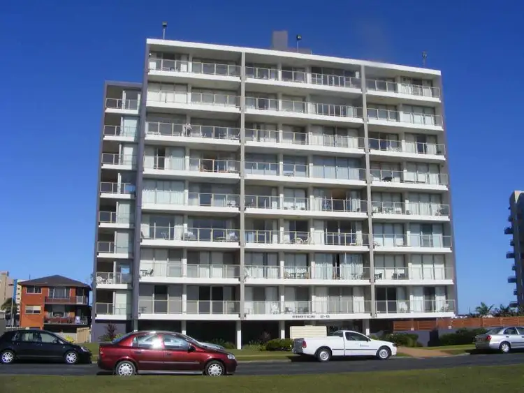 26/2 North  St, Forster NSW 2428
