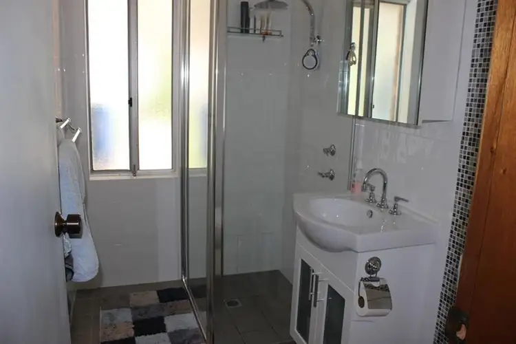 Third view of Homely house listing, 16 Osborne Pl, Dubbo NSW 2830