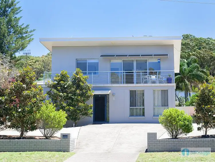 6 Marine Dr, Fingal Bay NSW 2315