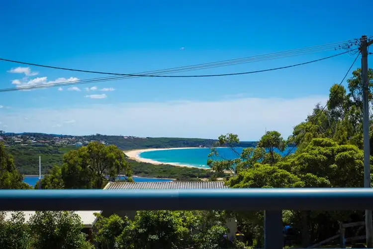 10a Lakeview Ave, Merimbula NSW 2548