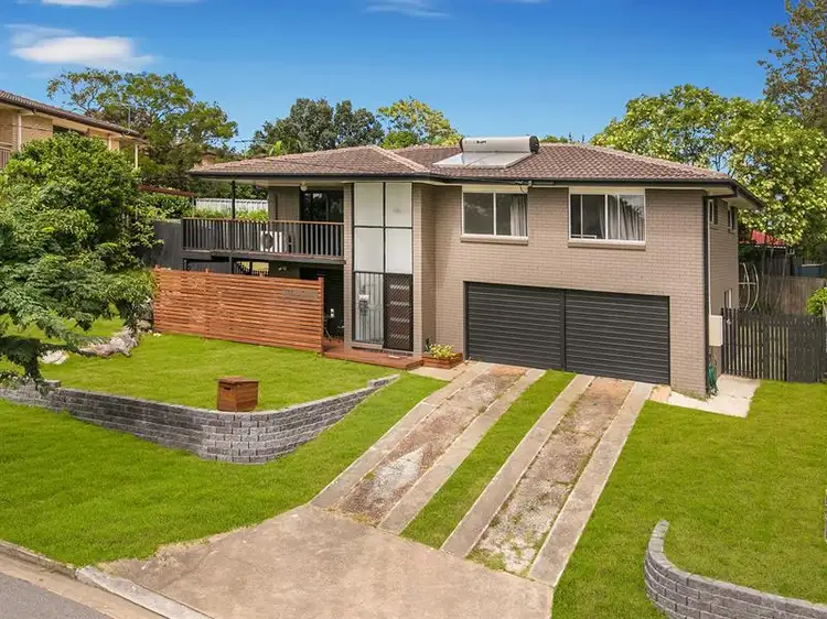 83 Garie St, Wishart QLD 4122