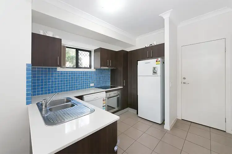 Fifth view of Homely townhouse listing, 1/58 Gustavson St, Annerley QLD 4103