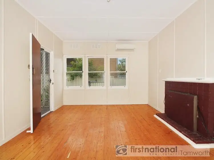 Fifth view of Homely house listing, 3 Parry St, Tamworth NSW 2340