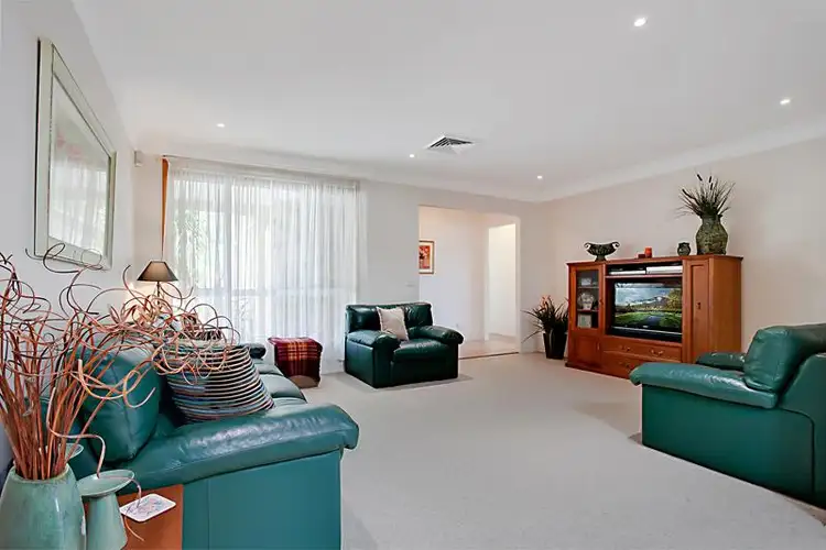 Second view of Homely house listing, 32 Aminya Cres, Bradbury NSW 2560