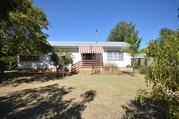 5 Burton St, Boggabri NSW 2382