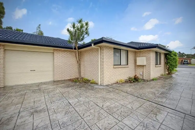 1/10 Goobarabah Ave, Gorokan NSW 2263