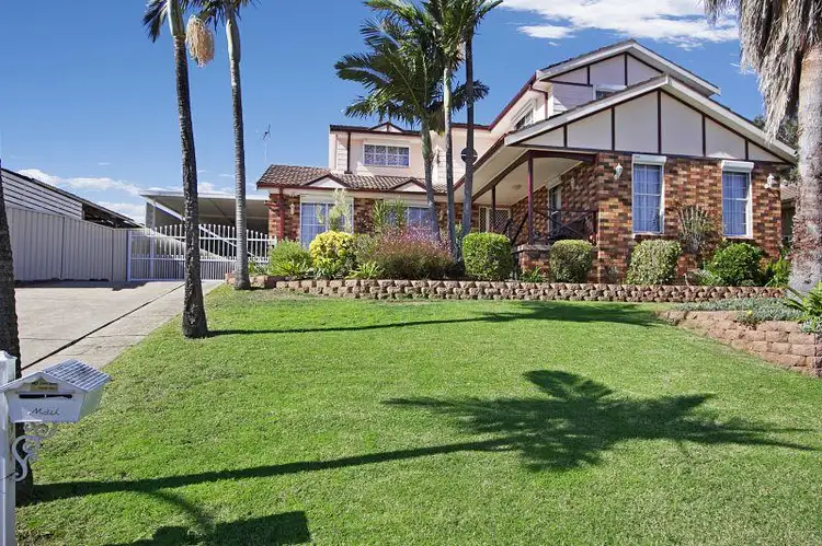 72 Coowarra Drive Dr, St Clair NSW 2759