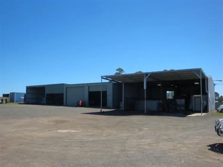 Third view of Homely house listing, 879 New England Hwy, Lochinvar NSW 2321