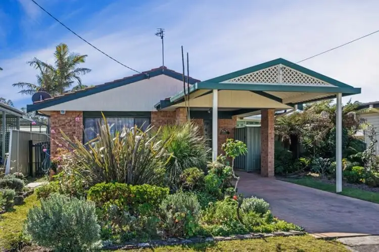 57 Watkin Ave, Woy Woy NSW 2256