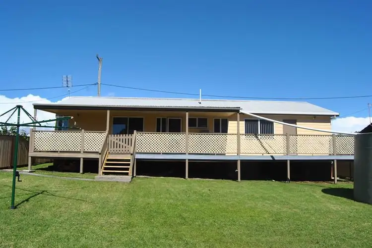 39 Wangaree St, Coomba Park NSW 2428