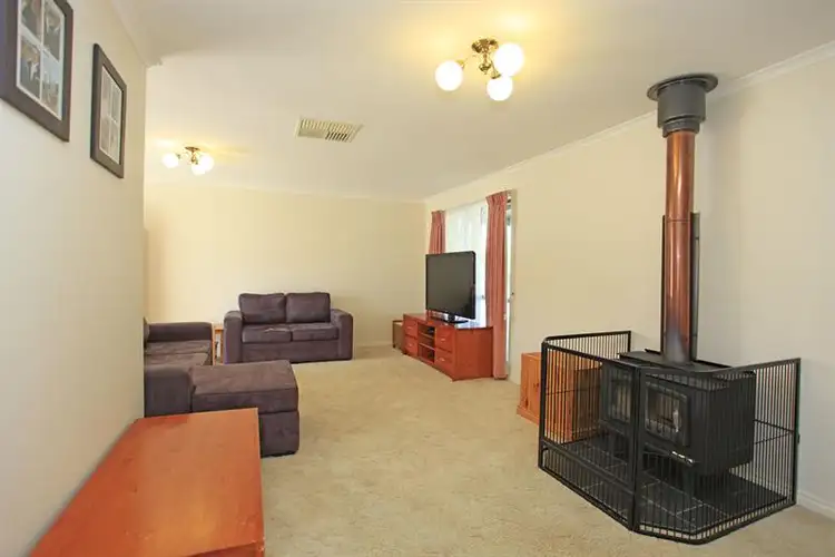 Fifth view of Homely house listing, 18 OBrien Ct, West Albury NSW 2640