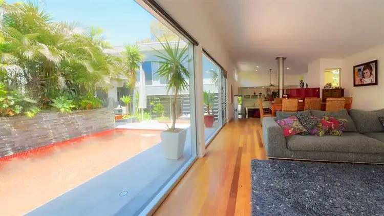 19 Narran Crescent, Forster NSW 2428