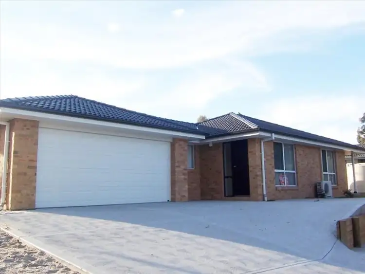 2/118 Lord Howe Dr, Ashtonfield NSW 2323