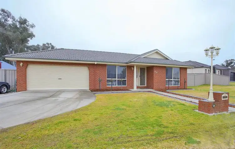 Main view of Homely house listing, 22 Almurta Ct, Springdale Heights NSW 2641