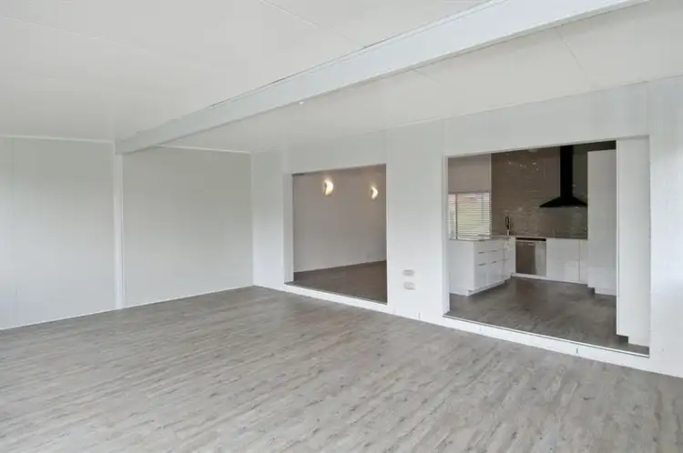 Seventh view of Homely house listing, 5 Salwood Pl, Beenleigh QLD 4207