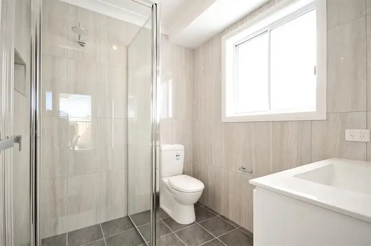 Fifth view of Homely house listing, 4B Dal Santo Ct, Dubbo NSW 2830