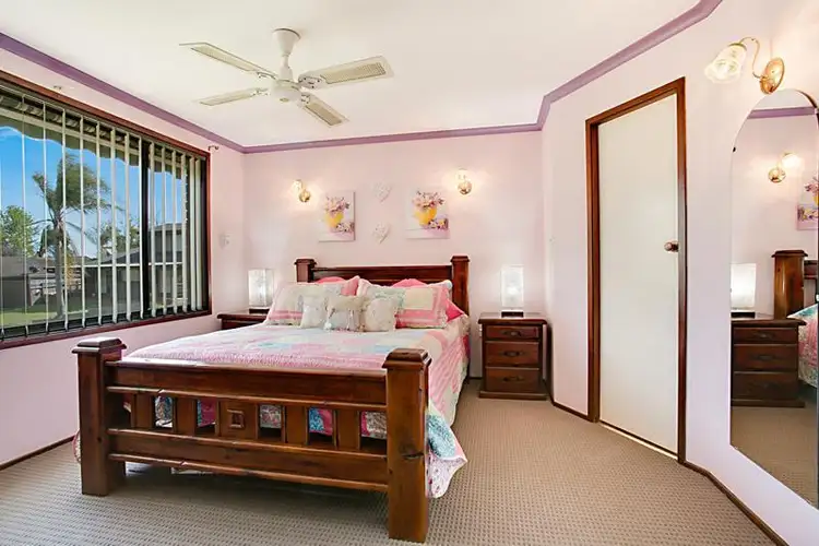 Fifth view of Homely house listing, 6 Knight Pl, Minto NSW 2566