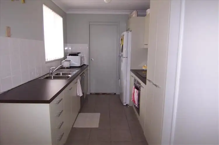 Second view of Homely unit listing, 2/118 Lord Howe Dr, Ashtonfield NSW 2323