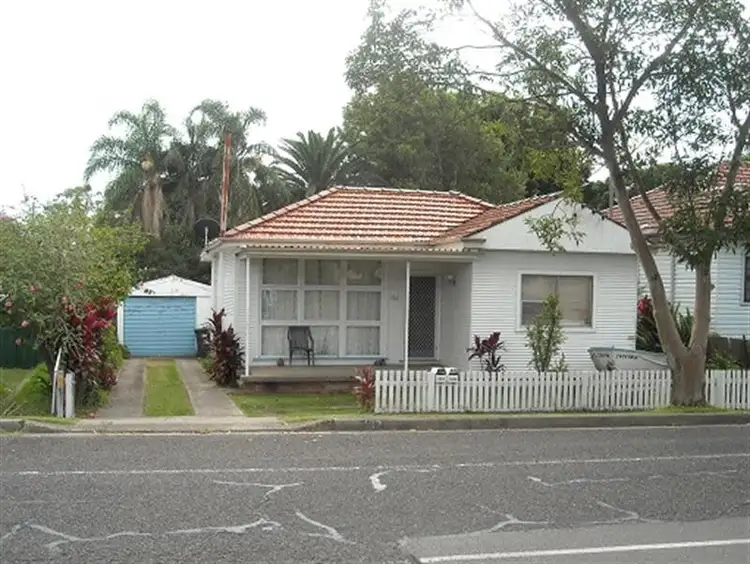 132 Wilkinson Ave