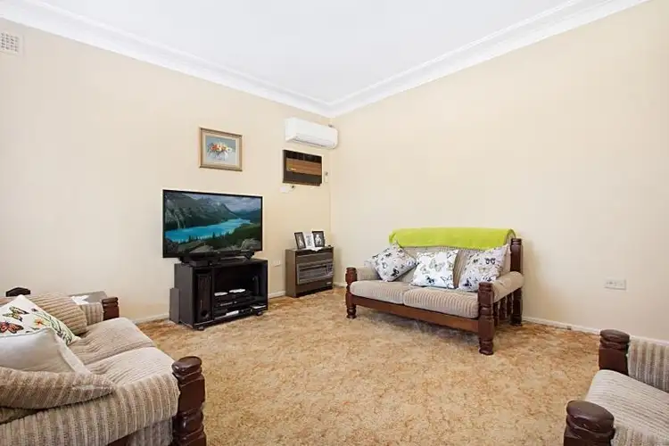 Second view of Homely house listing, 32 Macleay Cres, St Marys NSW 2760