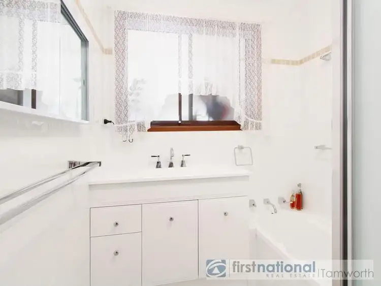 Seventh view of Homely house listing, 9 Frederick Pl, Tamworth NSW 2340